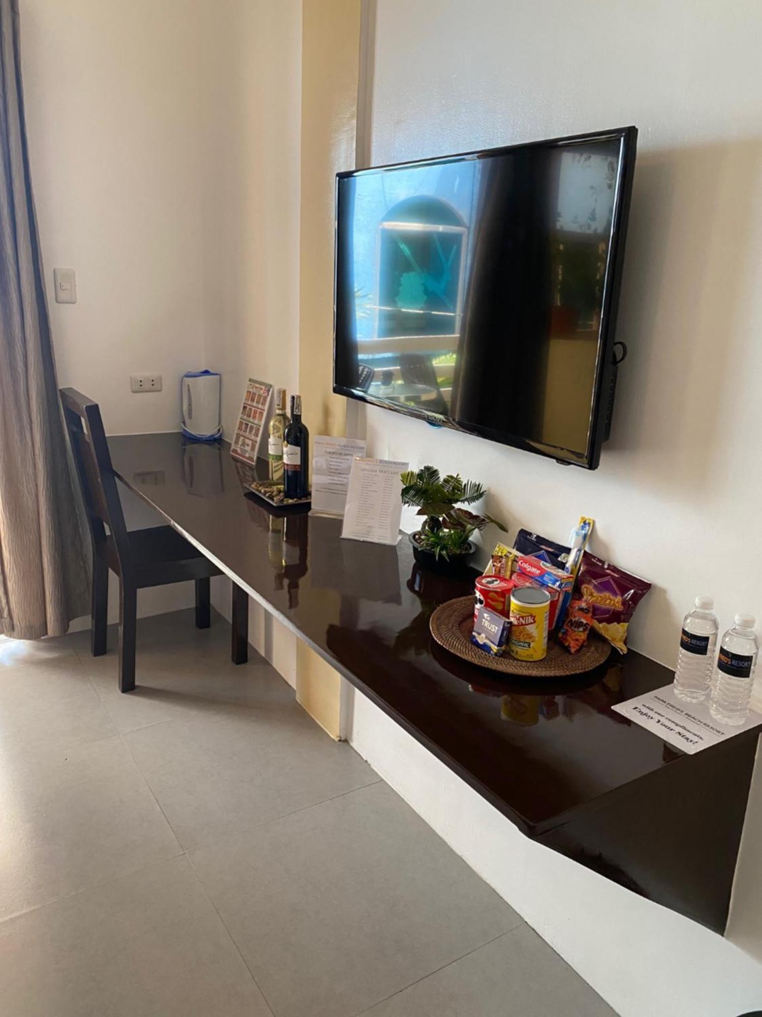 ปาปา เฟรดส์ บีช รีสอร์ต Hotel ปูแอร์โตกาเลรา ภายนอก รูปภาพ